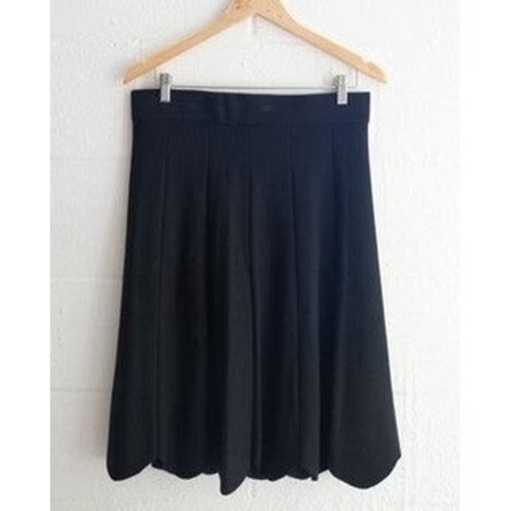 Scoop Black Pleated Knit Midi Skirt Size Medium